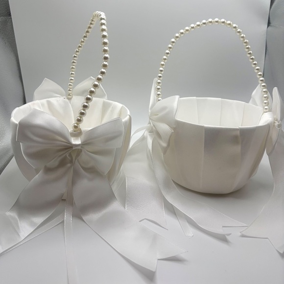 Two Flower Girl White Satin Baskets - Picture 4 of 8